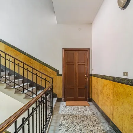 Cozy Apt With Terrace - 500 M Far From Zara M5 * Mailand