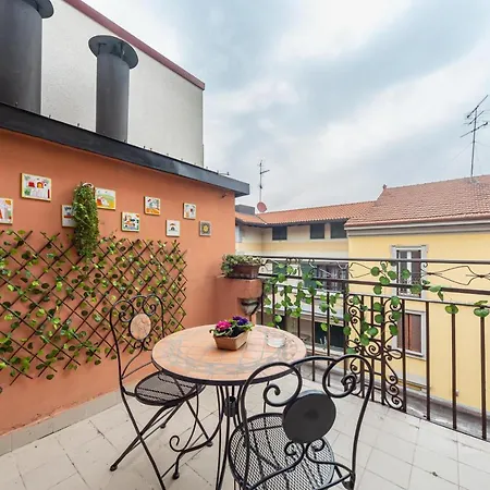 Cozy Apt With Terrace - 500 M Far From Zara M5 Mailand